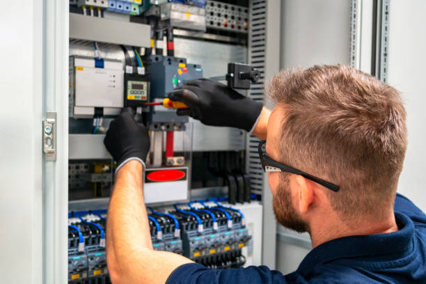 Best Electrical Contractors for Businesses  in Pleasant Run, OH